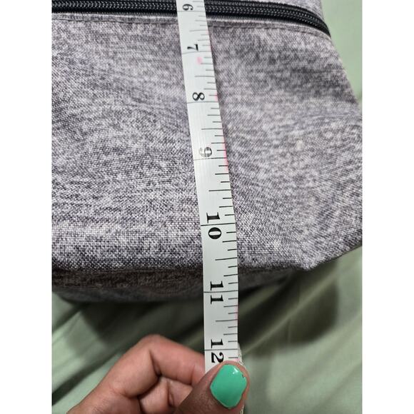 Adidas grey unisex lunchbag - Picture 7 of 9